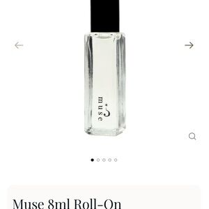 Riddle Muse Clear Roll-On Perfume